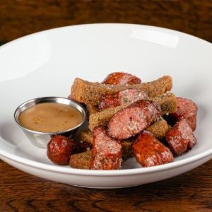 Часникові грінки з мисливськими ковбасками