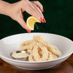 Кільця кальмарів фрі